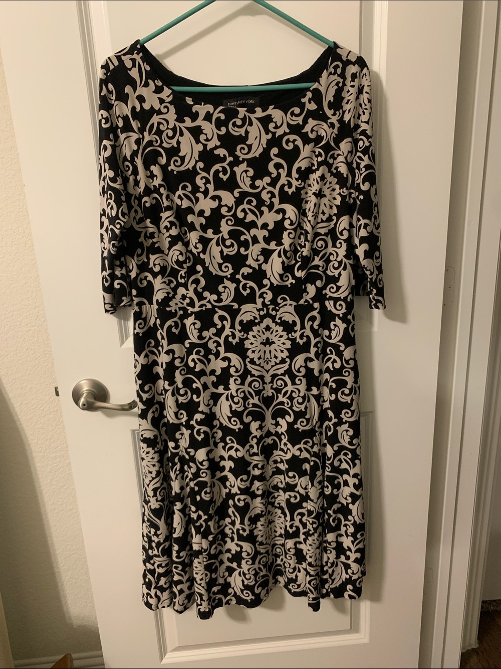 Jones New York Black and Cream Scroll-Print Midi Dress